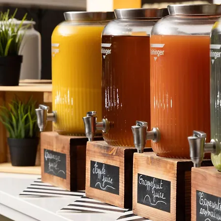 מלון Doubletree By Hilton