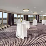 Hotel Doubletree By Hilton