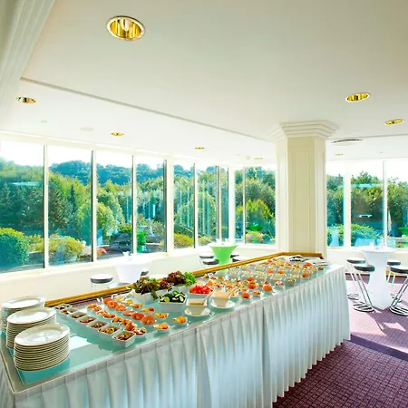 Doubletree By Hilton Hotel 4*