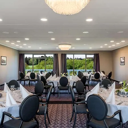 Doubletree By Hilton 4*