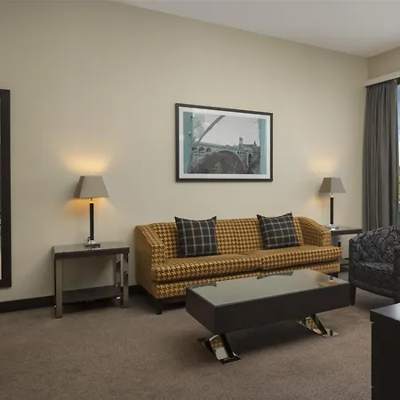 Doubletree By Hilton 4*