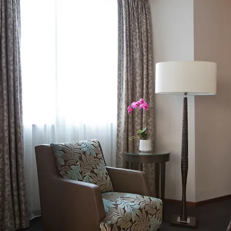 Hotel Doubletree By Hilton