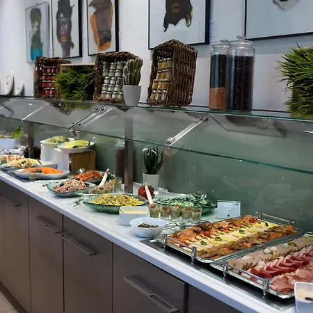 卢森堡希尔顿逸林酒店 酒店 4*