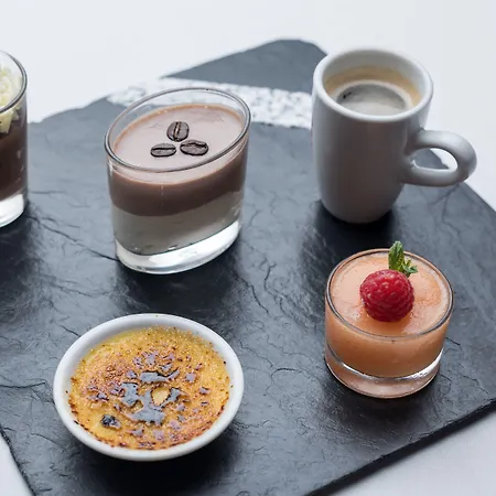 Hotell Doubletree By Hilton