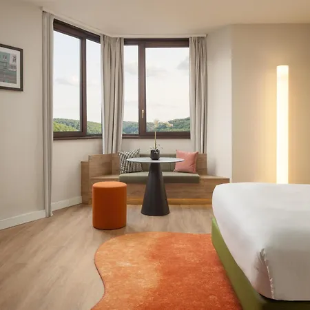 Doubletree By Hilton Hotel