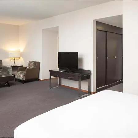 Hotel Doubletree By Hilton