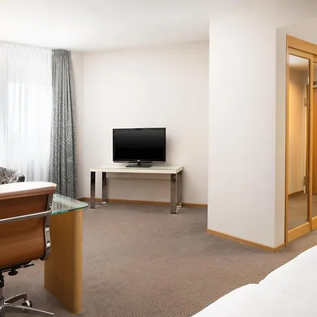 Doubletree By Hilton Luxemburg