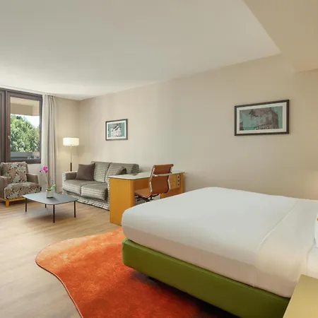 Hotel Doubletree By Hilton