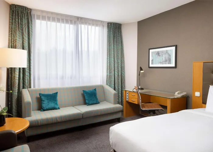 Doubletree By Hilton Отель 4*