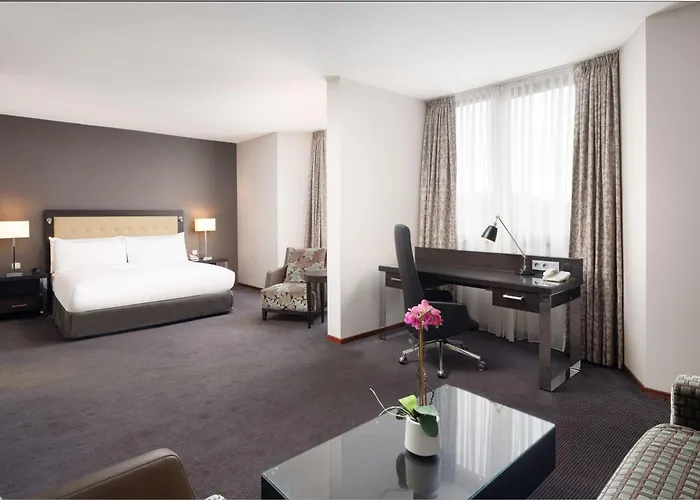 Szálloda Doubletree By Hilton Luxemburg