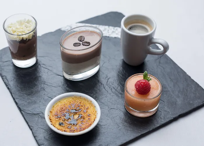 Отель Doubletree By Hilton