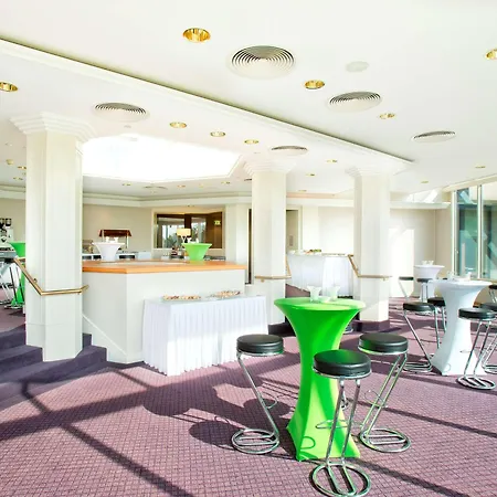 Hotel Doubletree By Hilton 4*