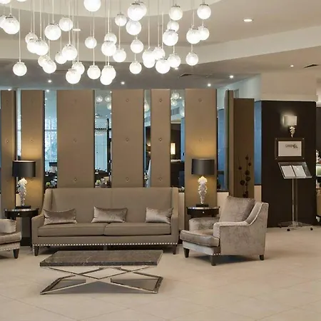 Doubletree By Hilton Hotel